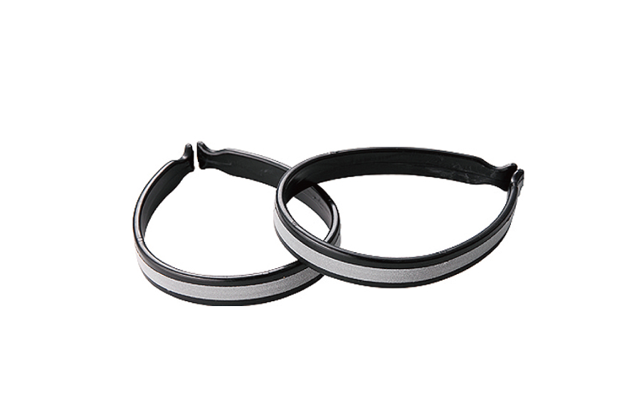 樹脂性ズボンクリップ